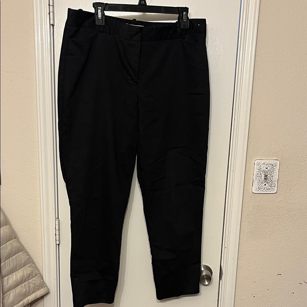 Liz Claiborne Emma Black Ankle Pants
